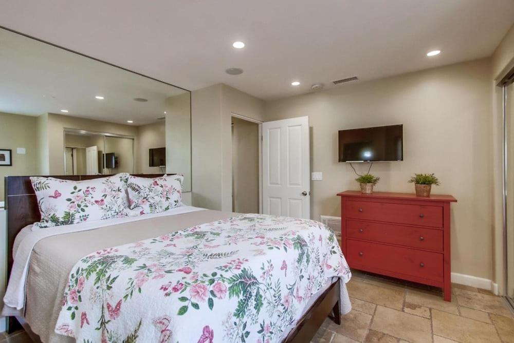 Ocean View Luxury 2 Holiday home *